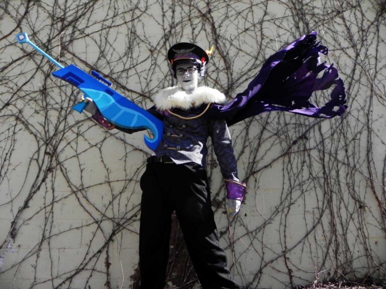 The finished costume.