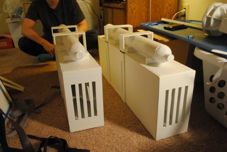 The 3d maneuver gear boxes, assembled and ready for painting.