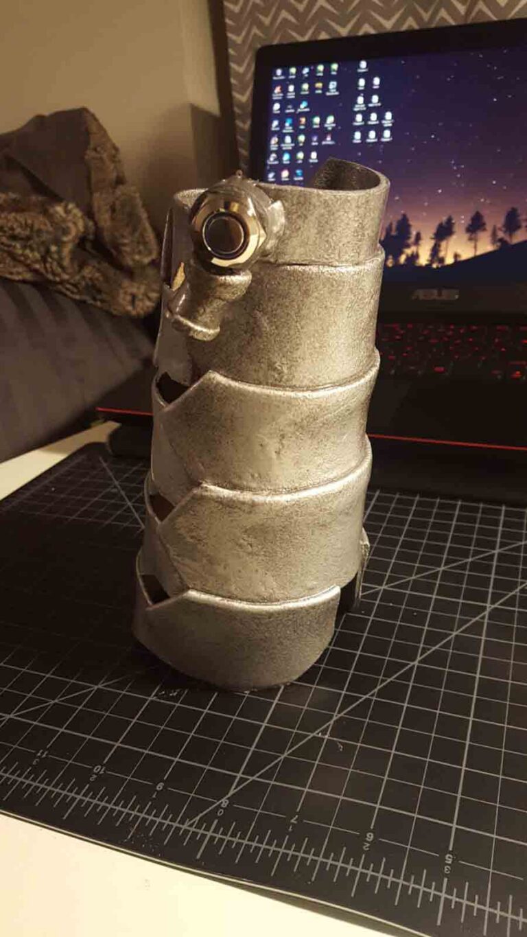 Work in progress of the forearm piece of the robotic arm.